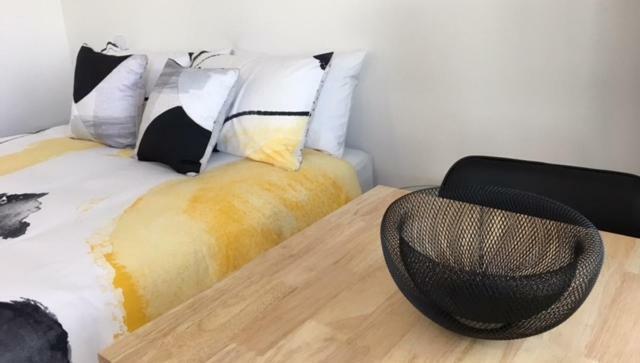 Port Lincoln Shark Apartment 1 Экстерьер фото